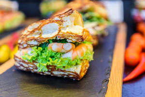 EM2 21 News Int fish int